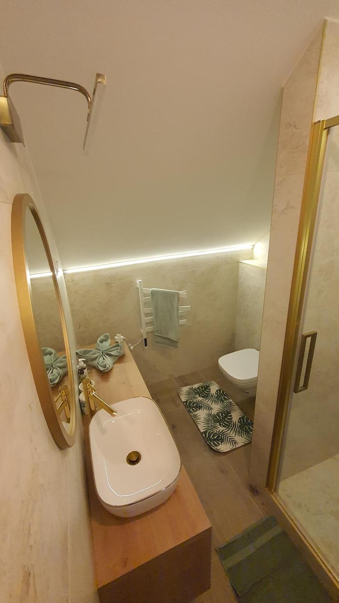 Apartamento Mi Casa Plantas Mosonmagyaróvár Exterior foto